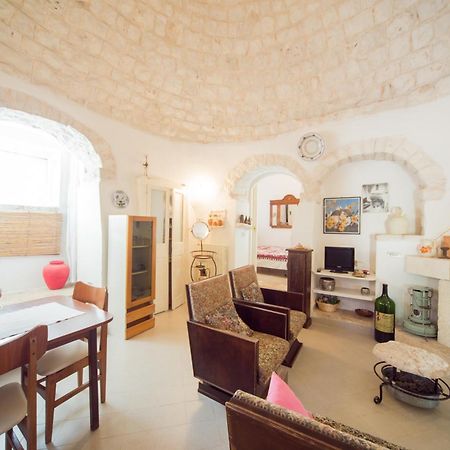 Trulli Girasoli E Viole Cocolicchio Номер фото