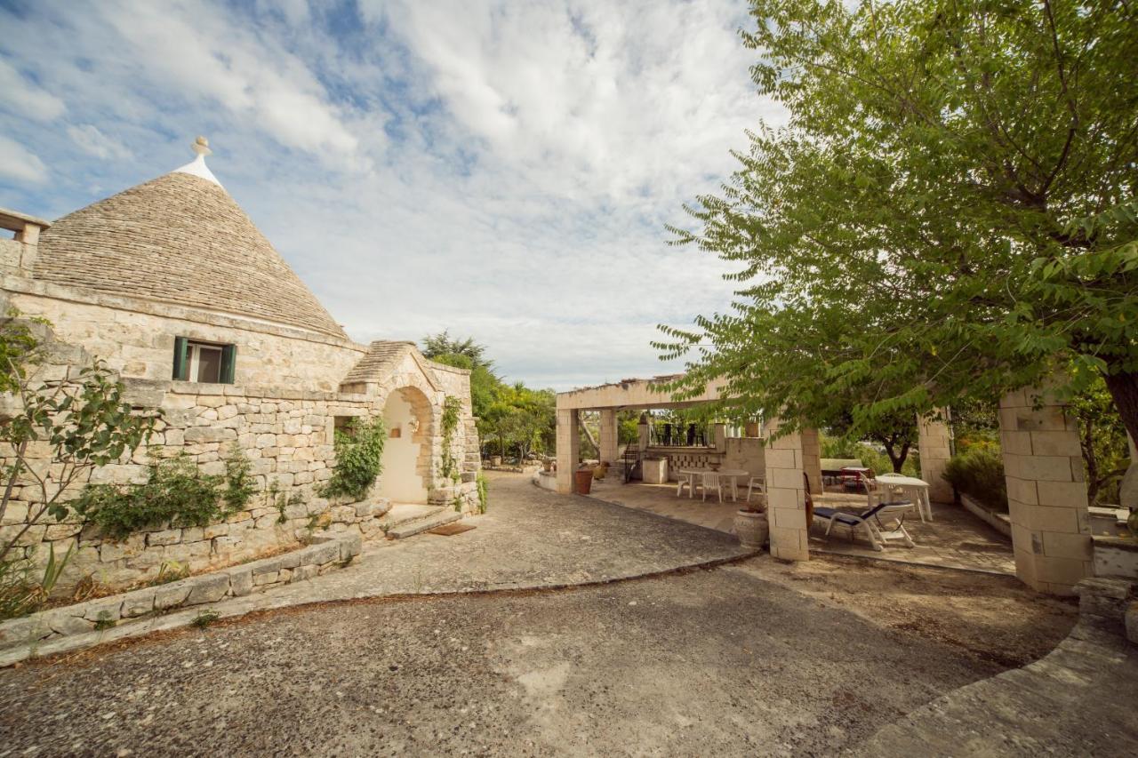 Trulli Girasoli E Viole Cocolicchio Экстерьер фото