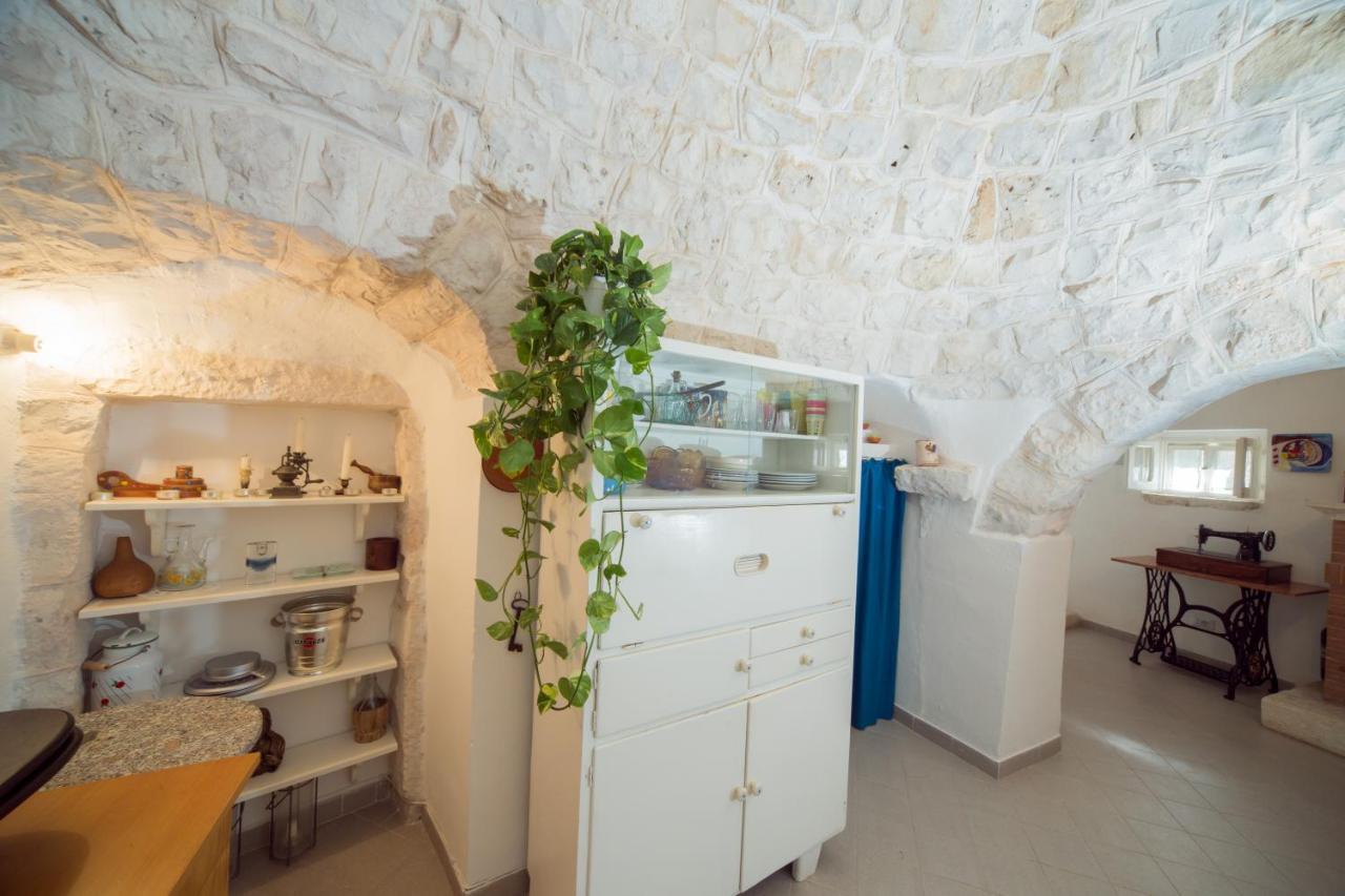 Trulli Girasoli E Viole Cocolicchio Экстерьер фото