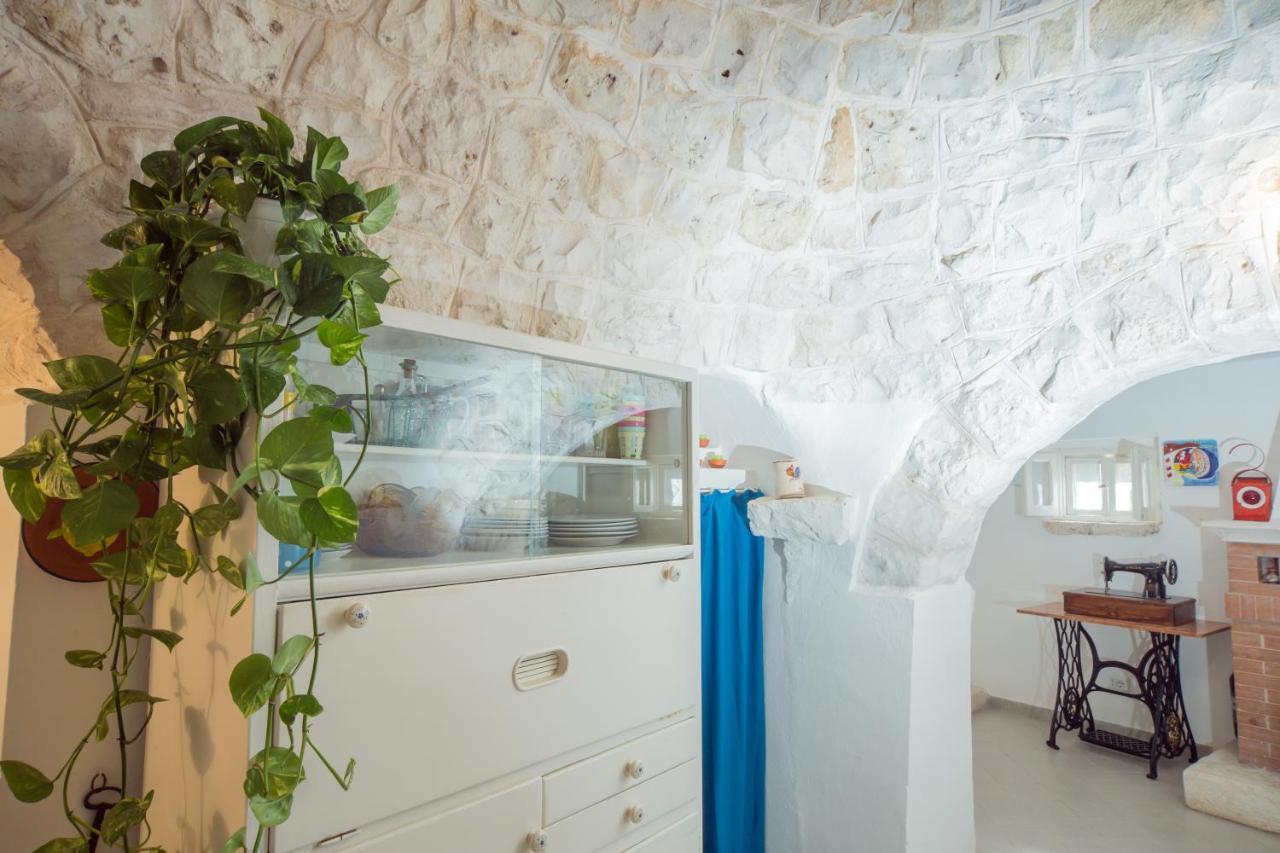 Trulli Girasoli E Viole Cocolicchio Экстерьер фото
