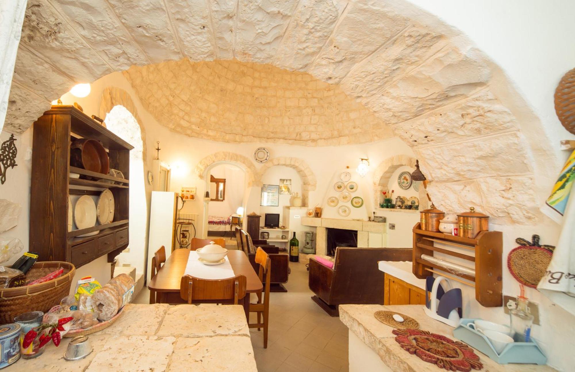 Trulli Girasoli E Viole Cocolicchio Номер фото